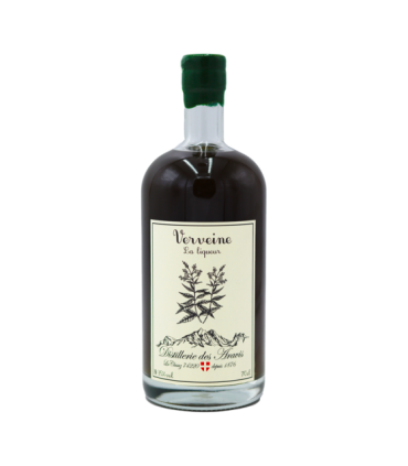 Bouteille de liqueur de verveine de la Distillerie des Aravis.