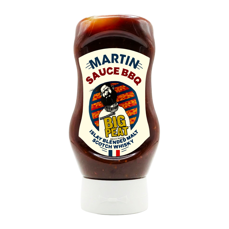 Bouteille de sauce Barbecue Big Peat Maison Martin.
