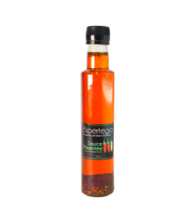 Bouteille de sauce pimentée à l’huile d’olive Bipertegia.